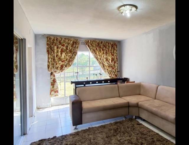 2 BEDROOM APARTMENT FOR SALE IN HORISON